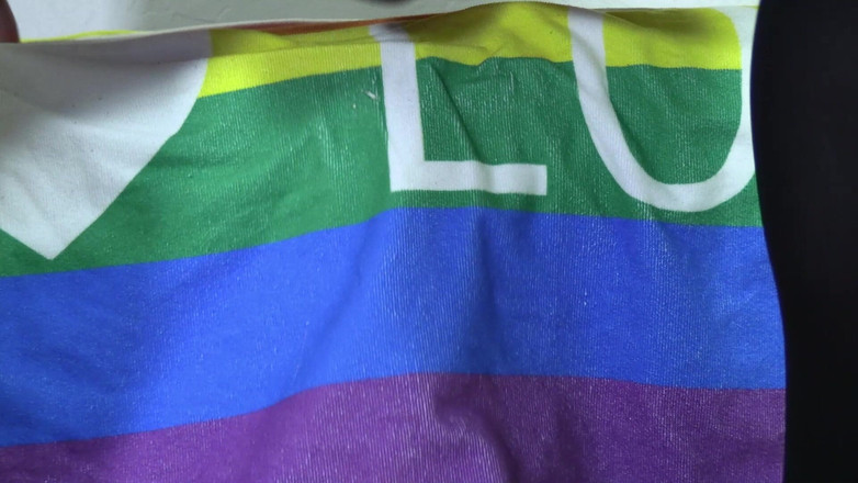 DaddyBigToys: Sesi 3 mainan seks biseksual biseksual sampai lubangku menganga lebar!