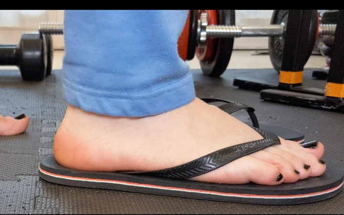 Master Infinity Dom: Flipflops Fanatic