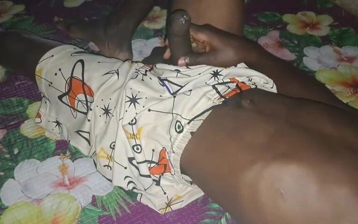 Power dick: Solo en la habitación, el chico disfruta