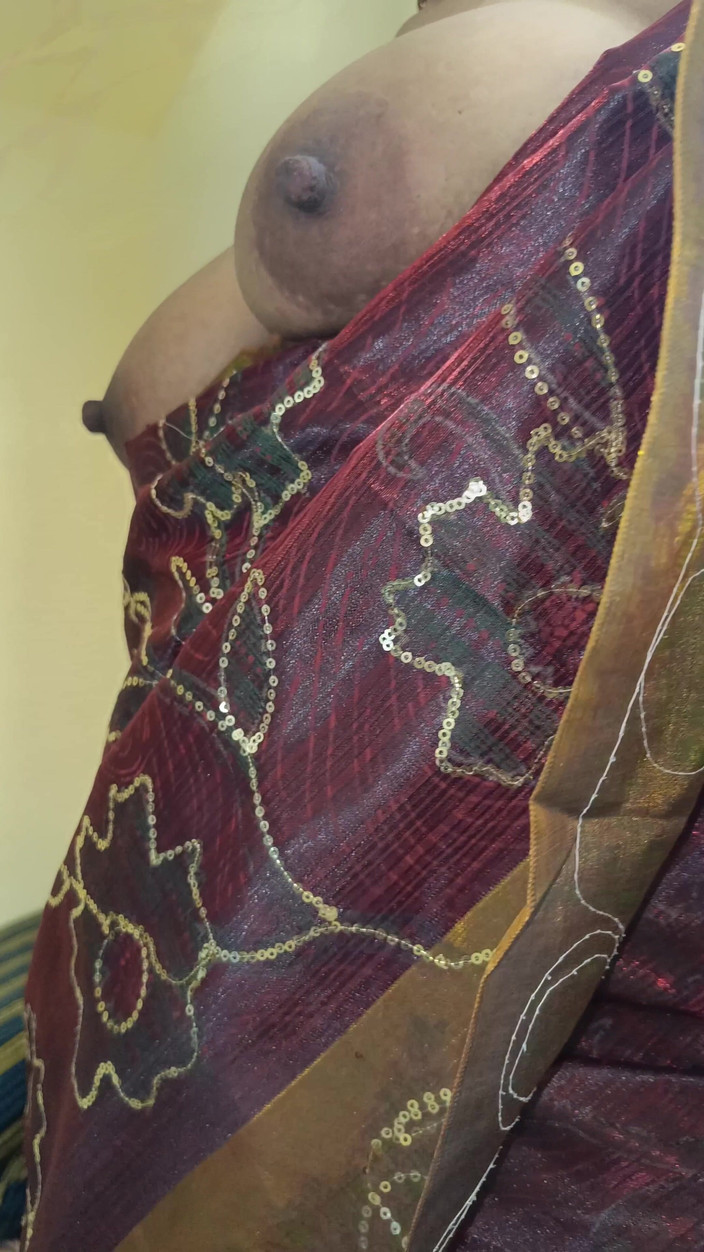 PopGallyBoo: Suri rumah curang berkongsi katil dengan jiran lelaki batchelor