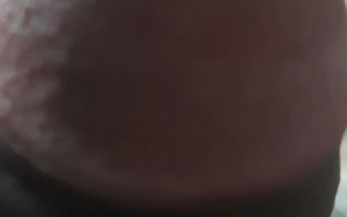Lubina45: 彼は自分の空間でプライベートな幸せの瞬間を楽しんでいます。
