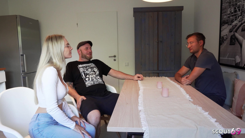 Scout69: German Cuckold Husband Watch His Sexy Wife at No Condom...