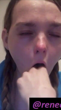 Gagging on Fingers