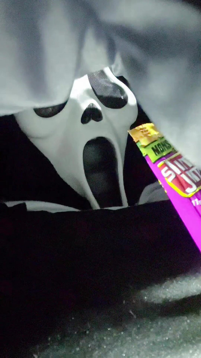 Anye Meshell: ゴーストフェイスは劇場で降りる!