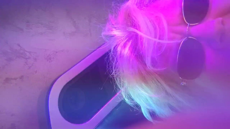 Putarankahotmilf: Striptease and pissing in solarium