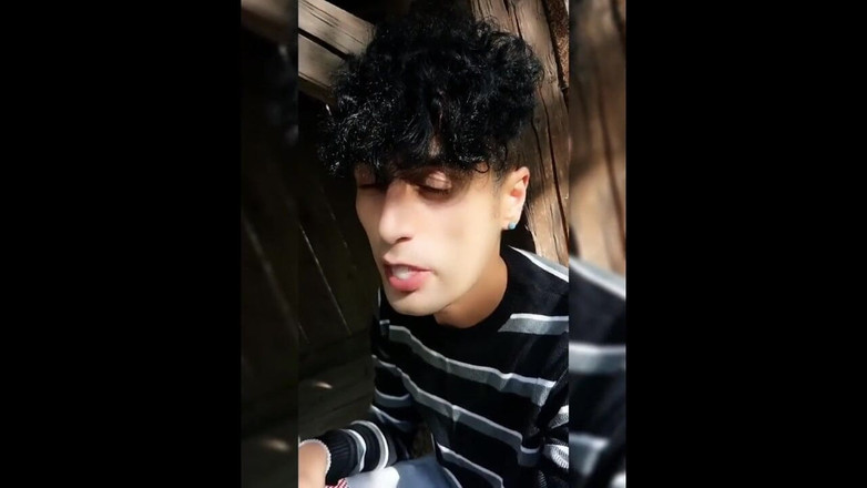 Idmir Sugary: Pojke leker med begagnad kondom och sperma för begäran från...