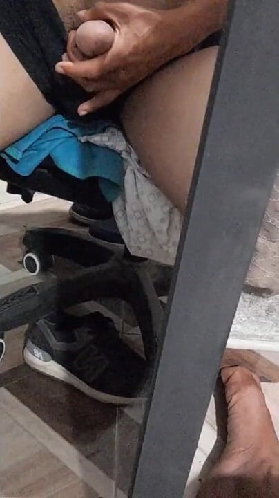 Bare skin man: Just Sitting There Jerking Me off
