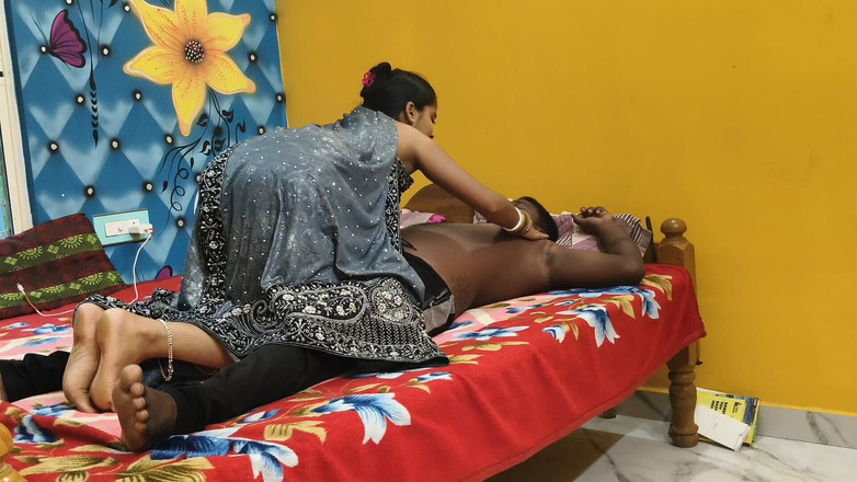 Nikku: 인도 핫한 커플의 집에서 만든 인도 마을 바비 Devar Ka Chudai