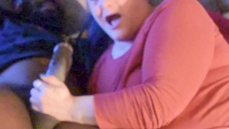 Headrietta: Giving Him That Gawk Gawk 3000