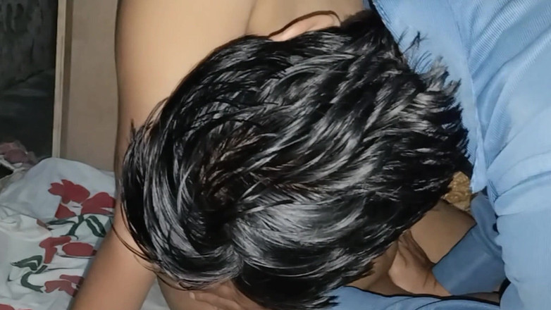 Nirman: Indischer bhabhi-sex mit dicken möpsen mit freund des ehemanns