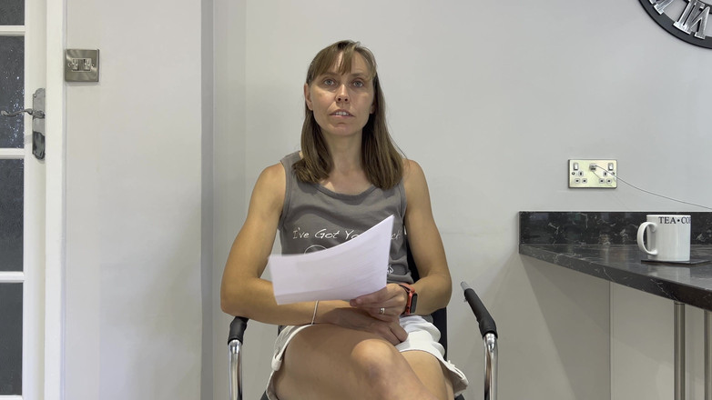 Wamgirlx: 采访：来自粉丝的wam问题 - 第2部分