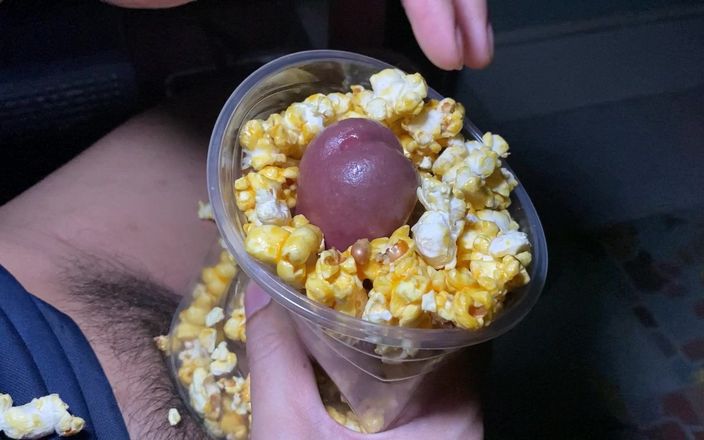SinglePlayerBKK: I fuck popcorn while watching a movie.