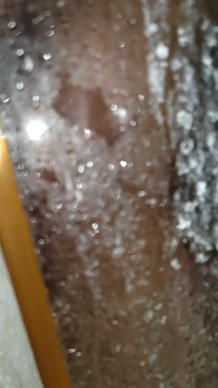 Emma_Alex: Üvey tezimi duşta yakaladım ve bu sevimli kızla seks yapmayı...