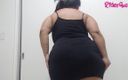 Riderqueen BBW Step Mom Latina Ebony: Bà mẹ gợi cảm tắm và mặc quần jean