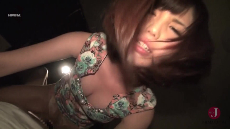 HMJM Japan: Radiant skinn...Radiant leg... A slender hottie likes the taste of...