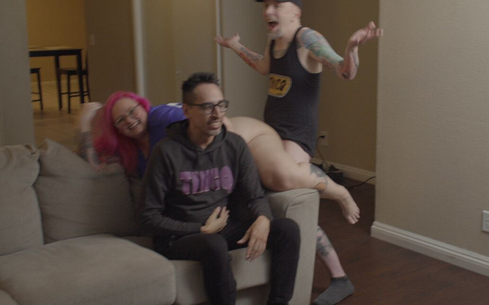 Thicq: Velká hra - Sara Star, Kai Bailey