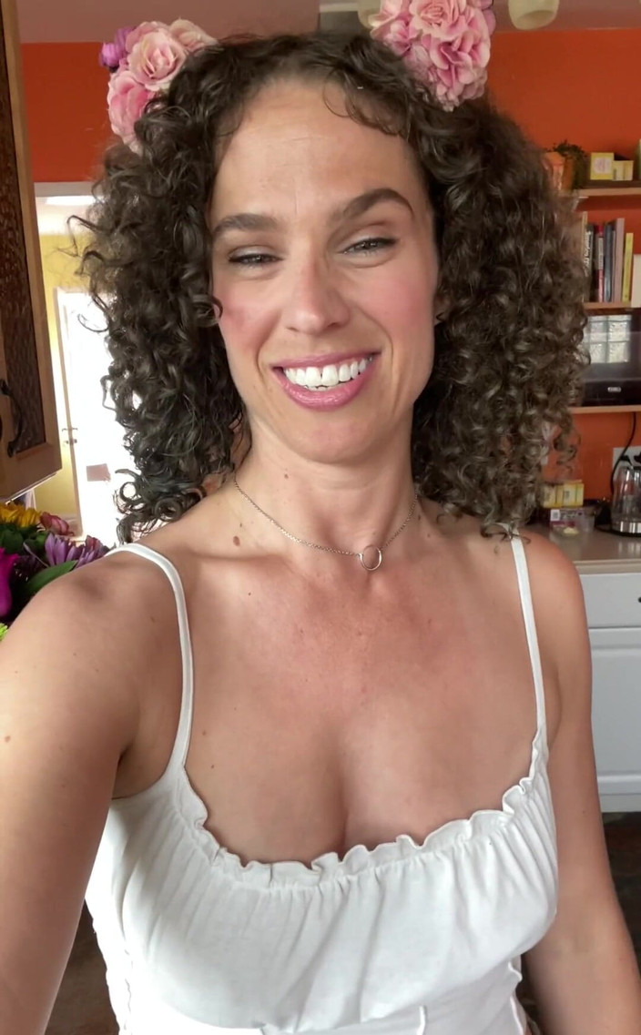 VibeWithMommy: Hej, krásné lidi! Ptali se mě všichni, jaké to je...