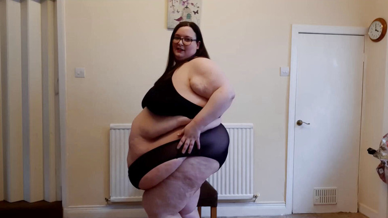 SSBBWLadyBrads: 新しいランジェリーの試着