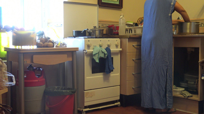 Souzan Halabi: アメリカ人の男の子がイスラム教徒の継母を彼女のケツの穴でファック