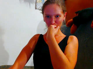 AnnaNotIdealAngel: Feticcio del bicipite) mostruoso bicipite pompato in sport con liviti...