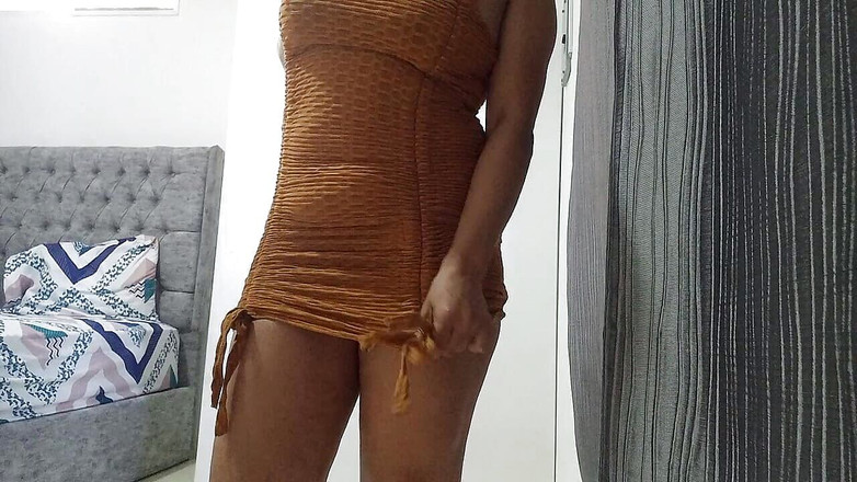 PATY PATY: Vilken En Varm Dag Utropar Den Erotiska Brunetten Onanerar Som...