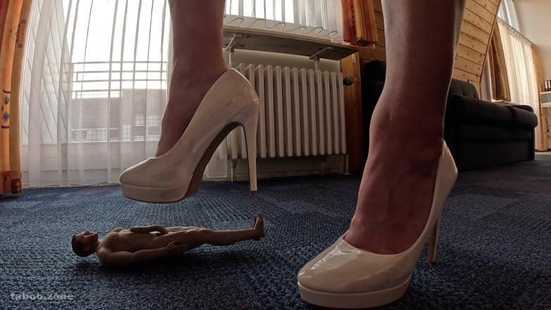 TabooZone: Cücemin sikini parçaliyorum