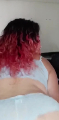 Ctanguarra se pone caliente bailando twerk en lencería