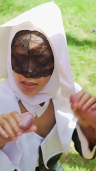 Dutch Teenie Nun Dogging Bukkake Splash - Public Cum Bath