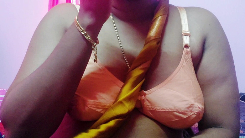Desi Mohini: Video seks viral pasangan india lagi asik habis-habisan