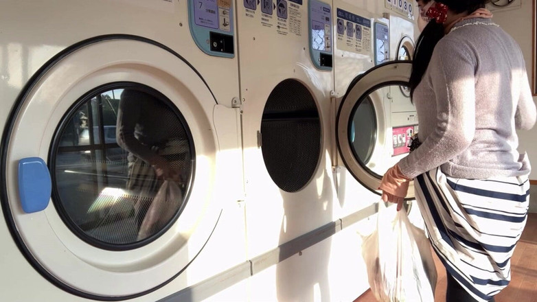 megu2002: Instruksi Dari Pelatih No9 Eksposur Binatu