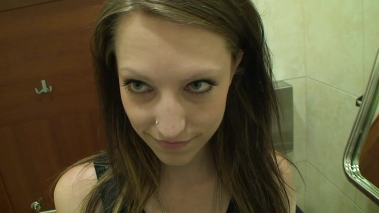 Facial flavor: Recogido para chupar la polla dura!