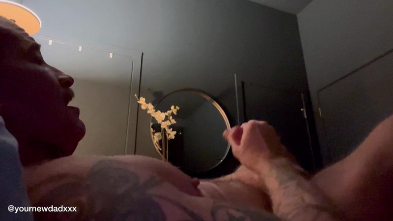 YourNewDadXXX: Läggdags stroke