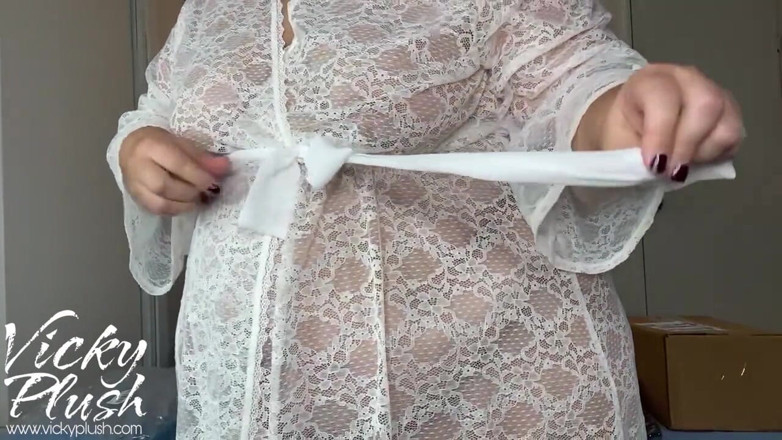 Vicky Plush: Stepmommy's secret clothing try on JOI