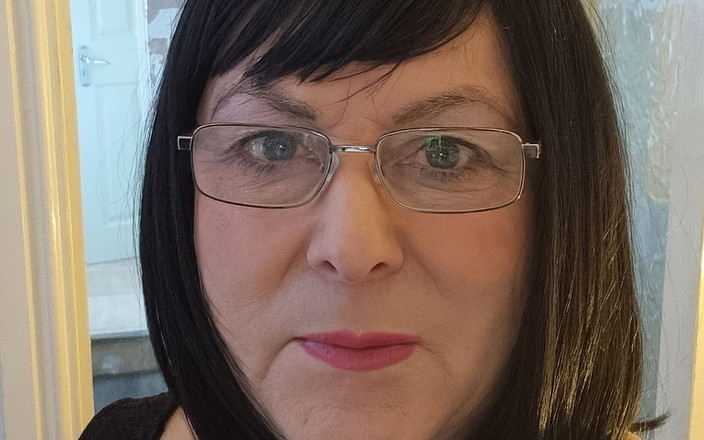 Pauline_sue: červeně.