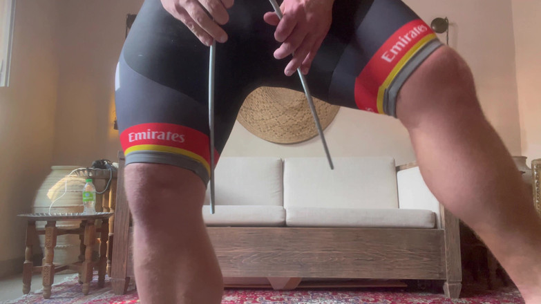 Jack stacked: Il metallo fetish lycra si piega con sega e mangiata...