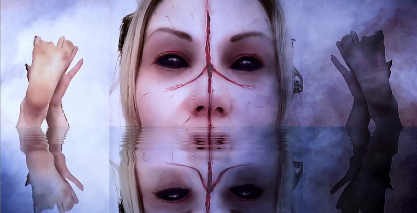 Goddess Misha Goldy: 나는 진짜 어두운 여신이고, 당신은 단지 한심한 작은 발 종입니다. 두구멍 바로 앞에 있는 내 발에 집중