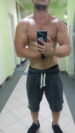 Michael Ragnar: Wanna See More of Me??