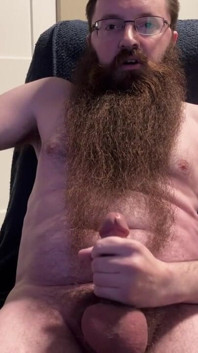 Bearded Cub Big Cumshot