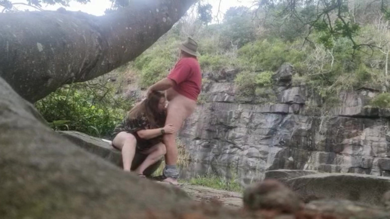 WeAreFukBunnies: Znovu chycen