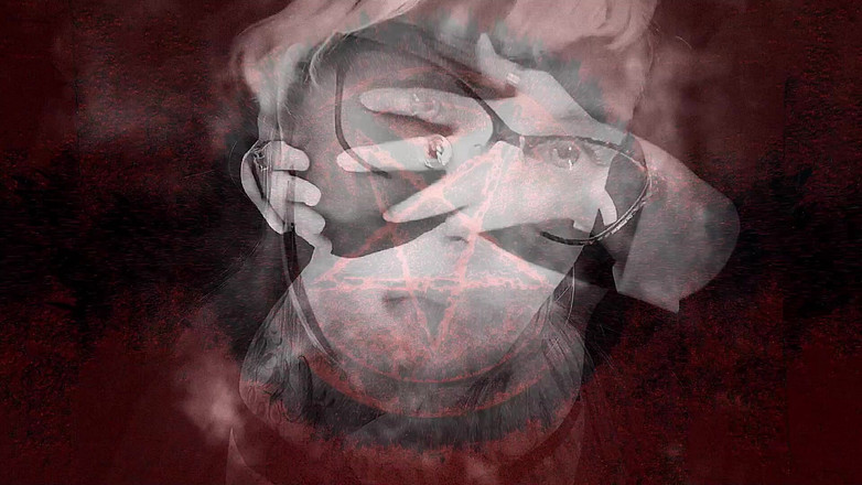 Goddess Misha Goldy: Mindfuck satanico - conto alla rovescia per la tua rinascita demoniaca