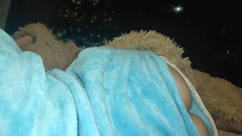 Taboo Room: 자지를 빨아주는 유니콘 파자마의 작은 공주!