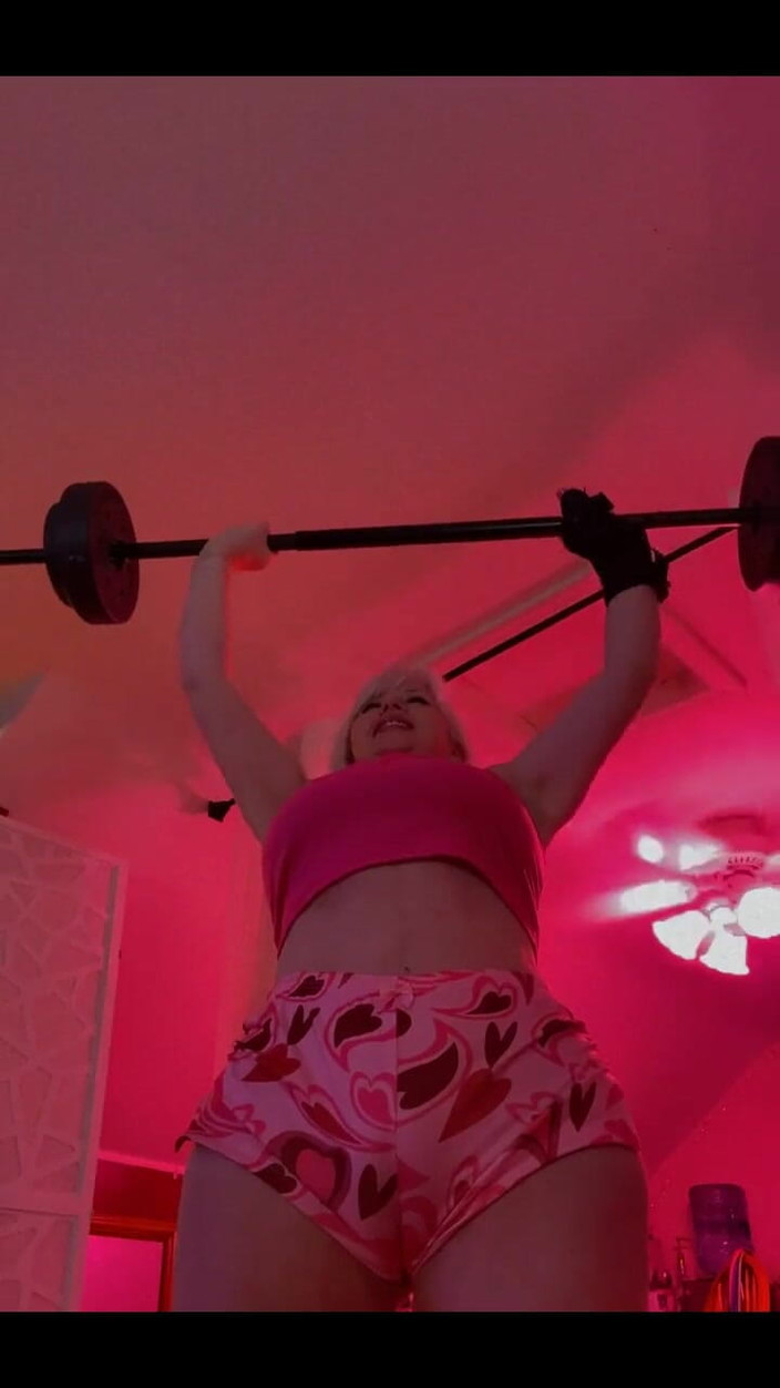 PaintedRose: Sollevamento per costruire muscolo continuare a muoversi.