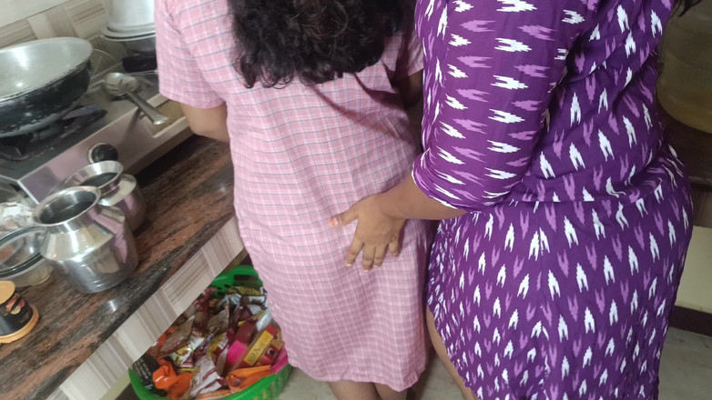 Palani69: Tamil lésbica