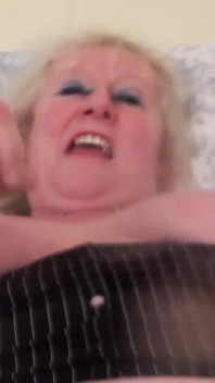 Claire Knight solo playtime