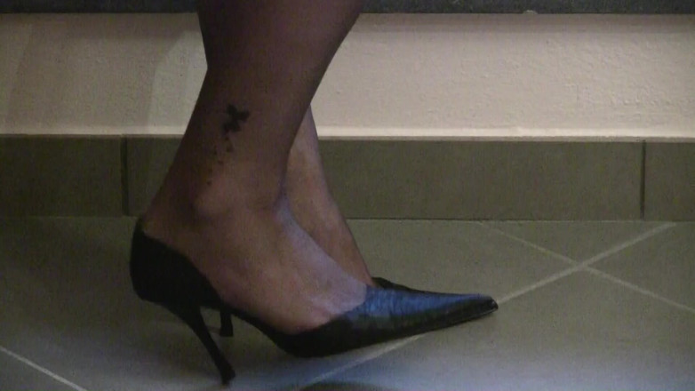 Nyllady: Showing off New Black Decollet