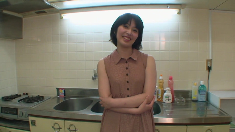 Japan Lust: He got her doggy style right in the kitchen