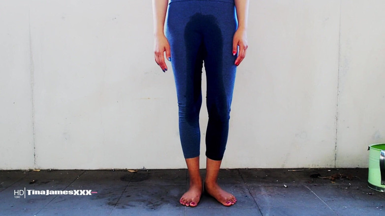 TinaJamesXXX: Desperation pee 1 - Locked out on the balcony