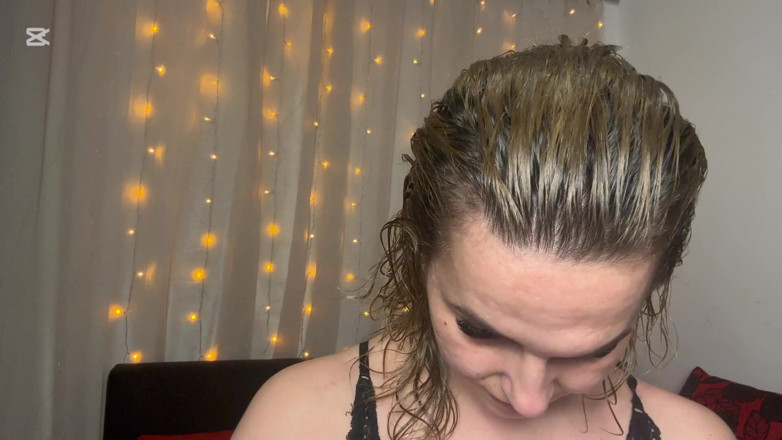 Emeli: Minyak Rambutku