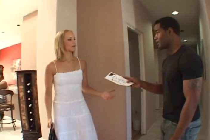 Double Penetration Party: Double penetration for the young blonde looking for black cock