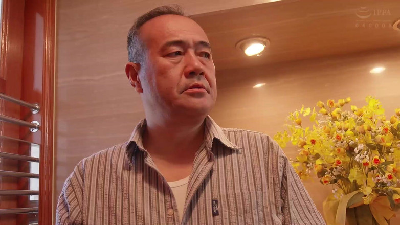 Eagle-Special: Ela recebe borboletas no estômago e na virilha quando encontra...